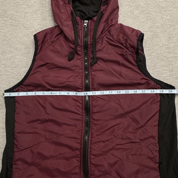 Lilac Bloom Womens Size L Burgundy Quilted Hooded Puffer Vest Full Zip Pockets - Picture 11 of 16